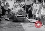 Immagine di Drago Cinese cerimonia Cina, 1947, secondo 33 filmato di repertorio 65675040307