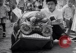 Immagine di Drago Cinese cerimonia Cina, 1947, secondo 37 filmato di repertorio 65675040307