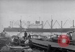 Image Tanjung Priok Harbour Jakarta Indonésie, 1947, de la seconde 10 séquences d'archives historiques vidéo 65675040311