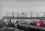 Image Tanjung Priok Harbour Jakarta Indonésie, 1947, de la seconde 12 séquences d'archives historiques vidéo 65675040311