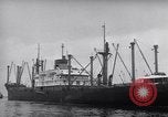 Image Tanjung Priok Harbour Jakarta Indonésie, 1947, de la seconde 24 séquences d'archives historiques vidéo 65675040311