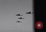 Standbild TBM Avenger Okinawa Ryukyu Inseln, 1945, aus Sekunde 15 historischem Filmmaterial Videoclip 65675040313