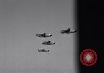 Standbild TBM Avenger Okinawa Ryukyu Inseln, 1945, aus Sekunde 16 historischem Filmmaterial Videoclip 65675040313