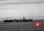 Standbild Flugzeuge Okinawa Ryukyu Inseln, 1945, aus Sekunde 16 historischem Filmmaterial Videoclip 65675040315