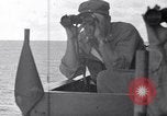Standbild TBF UND F4F Flugzeug beim Start von USS Marcus Insel (CVE-77) Pazifik, 1944, aus Sekunde 1 historischem Filmmaterial Videoclip 65675040324