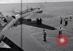 Standbild TBF UND F4F Flugzeug beim Start von USS Marcus Insel (CVE-77) Pazifik, 1944, aus Sekunde 29 historischem Filmmaterial Videoclip 65675040324
