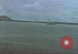 Image navires de guerre américains d ~ Task Force 51 bombarde l'Iwo Jima Iwo Jima, 1945, de la seconde 14 séquences d'archives historiques vidéo 65675040331