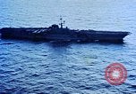 Standbild USS Franklin D Roosevelt CV-42 Mittelmeer, 1964, aus Sekunde 7 historischem Filmmaterial Videoclip 65675040343