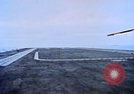 Standbild USS Franklin D Roosevelt CV-42 Mittelmeer, 1964, aus Sekunde 33 historischem Filmmaterial Videoclip 65675040343