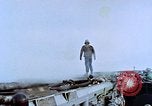 Standbild USS Franklin D Roosevelt CV-42 Mittelmeer, 1964, aus Sekunde 52 historischem Filmmaterial Videoclip 65675040343