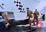 Standbild USS Franklin D Roosevelt CV-42 Mittelmeer, 1964, aus Sekunde 17 historischem Filmmaterial Videoclip 65675040344