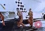 Standbild USS Franklin D Roosevelt CV-42 Mittelmeer, 1964, aus Sekunde 18 historischem Filmmaterial Videoclip 65675040344