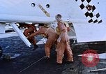 Standbild USS Franklin D Roosevelt CV-42 Mittelmeer, 1964, aus Sekunde 20 historischem Filmmaterial Videoclip 65675040344