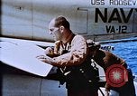 Standbild USS Franklin D Roosevelt CV-42 Mittelmeer, 1964, aus Sekunde 33 historischem Filmmaterial Videoclip 65675040344