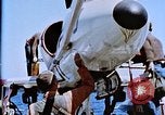 Standbild USS Franklin D Roosevelt CV-42 Mittelmeer, 1964, aus Sekunde 42 historischem Filmmaterial Videoclip 65675040344