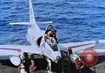 Standbild USS Franklin D Roosevelt CV-42 Mittelmeer, 1964, aus Sekunde 57 historischem Filmmaterial Videoclip 65675040344