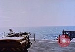 Immagine di USS Franklin D Roosevelt CV-42 Mare Mediterraneo, 1964, secondo 16 filmato di repertorio 65675040348