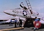 Immagine di USS Franklin D Roosevelt CV-42 Mare Mediterraneo, 1964, secondo 33 filmato di repertorio 65675040348