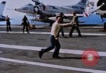 Immagine di USS Franklin D Roosevelt CV-42 Mare Mediterraneo, 1964, secondo 36 filmato di repertorio 65675040348