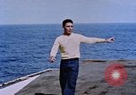 Immagine di USS Franklin D Roosevelt CV-42 Mare Mediterraneo, 1964, secondo 48 filmato di repertorio 65675040348