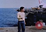 Immagine di USS Franklin D Roosevelt CV-42 Mare Mediterraneo, 1964, secondo 52 filmato di repertorio 65675040348