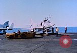 Immagine di USS Franklin D Roosevelt CV-42 Mare Mediterraneo, 1964, secondo 58 filmato di repertorio 65675040348