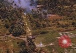 Standbild AH-1G und OH-6A Hubschrauber Vietnam, 1968, aus Sekunde 57 historischem Filmmaterial Videoclip 65675040351