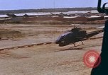 Standbild riverine Boote Vietnam, 1968, aus Sekunde 15 historischem Filmmaterial Videoclip 65675040352