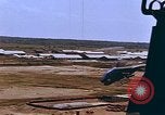 Standbild riverine Boote Vietnam, 1968, aus Sekunde 25 historischem Filmmaterial Videoclip 65675040352