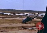 Standbild riverine Boote Vietnam, 1968, aus Sekunde 26 historischem Filmmaterial Videoclip 65675040352