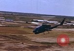 Standbild riverine Boote Vietnam, 1968, aus Sekunde 28 historischem Filmmaterial Videoclip 65675040352