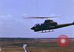 Standbild riverine Boote Vietnam, 1968, aus Sekunde 34 historischem Filmmaterial Videoclip 65675040352