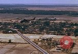 Standbild riverine Boote Vietnam, 1968, aus Sekunde 55 historischem Filmmaterial Videoclip 65675040352