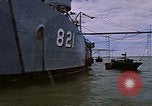 Standbild USS Harnett County South Vietnam, 1967, aus Sekunde 26 historischem Filmmaterial Videoclip 65675040355