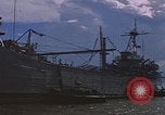 Immagine di Navy corpsman conduce clinica nel villaggio Vietnamita Vietnam del Sud, 1967, secondo 11 filmato di repertorio 65675040358