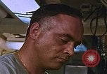 Immagine di Navy corpsman conduce clinica nel villaggio Vietnamita Vietnam del Sud, 1967, secondo 19 filmato di repertorio 65675040358