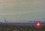 Image UH-1D'hélicoptère Vietnam, 1968, de la seconde 53 séquences d'archives historiques vidéo 65675040361