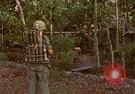 Standbild vietnamesischen Interpreter Vietnam, 1968, aus Sekunde 14 historischem Filmmaterial Videoclip 65675040365