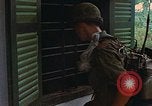 Standbild vietnamesischen Interpreter Vietnam, 1968, aus Sekunde 25 historischem Filmmaterial Videoclip 65675040365