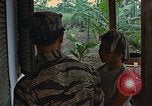 Standbild vietnamesischen Interpreter Vietnam, 1968, aus Sekunde 36 historischem Filmmaterial Videoclip 65675040365