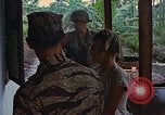 Standbild vietnamesischen Interpreter Vietnam, 1968, aus Sekunde 39 historischem Filmmaterial Videoclip 65675040365