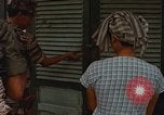 Standbild vietnamesischen Interpreter Vietnam, 1968, aus Sekunde 42 historischem Filmmaterial Videoclip 65675040365