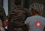 Standbild vietnamesischen Interpreter Vietnam, 1968, aus Sekunde 46 historischem Filmmaterial Videoclip 65675040365