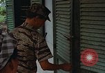 Standbild vietnamesischen Interpreter Vietnam, 1968, aus Sekunde 51 historischem Filmmaterial Videoclip 65675040365