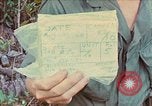 Standbild ARVN Interpreter Vietnam, 1968, aus Sekunde 1 historischem Filmmaterial Videoclip 65675040366