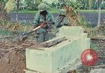 Standbild ARVN Interpreter Vietnam, 1968, aus Sekunde 15 historischem Filmmaterial Videoclip 65675040366