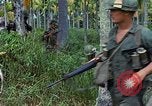 Standbild ARVN Interpreter Vietnam, 1968, aus Sekunde 55 historischem Filmmaterial Videoclip 65675040366