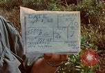 Standbild Viet Cong Gräber Vietnam, 1968, aus Sekunde 4 historischem Filmmaterial Videoclip 65675040368