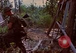 Standbild Viet Cong Gräber Vietnam, 1968, aus Sekunde 17 historischem Filmmaterial Videoclip 65675040368