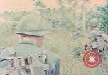 Standbild Viet Cong Gräber Vietnam, 1968, aus Sekunde 59 historischem Filmmaterial Videoclip 65675040368